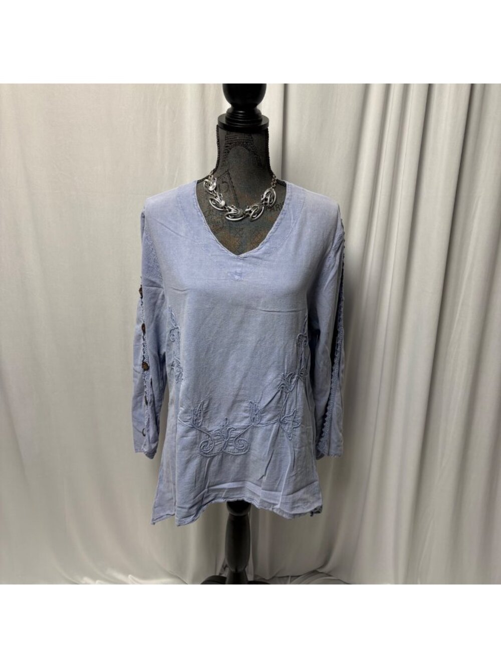 Giocam Tunic Womens Medium Blue Embroidered Cotton Top Button-Detail Sleeves